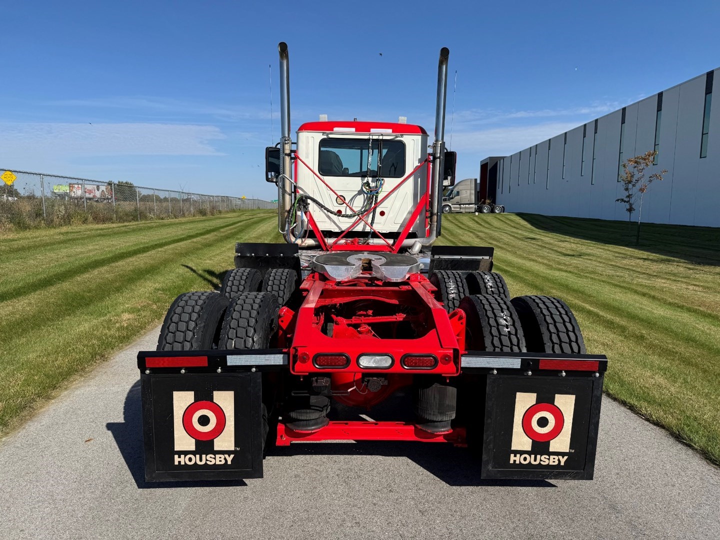 2022 Mack Anthem in Ankeny, IA — photo 5